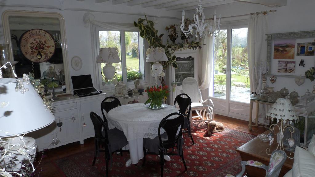 Bed and Breakfast Le Jardin De Marie-Jeanne Achy Экстерьер фото